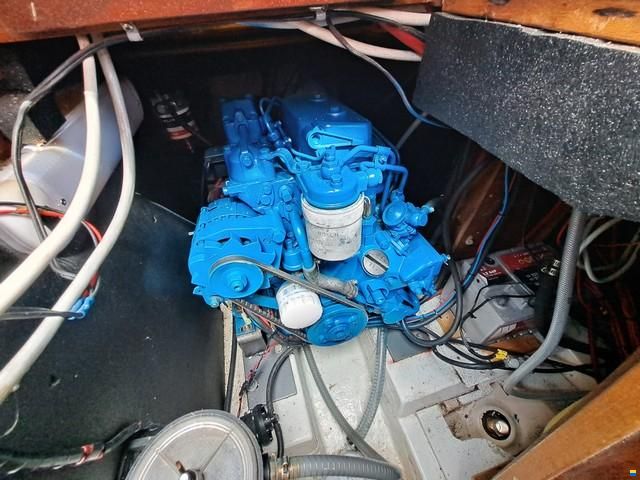 Dufour 3800