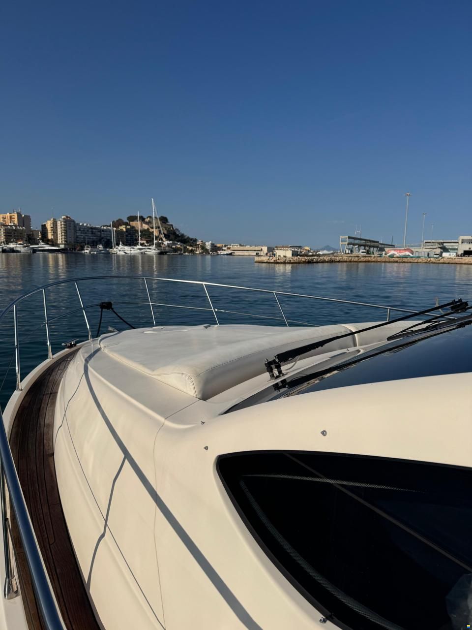 Rodman Muse 44