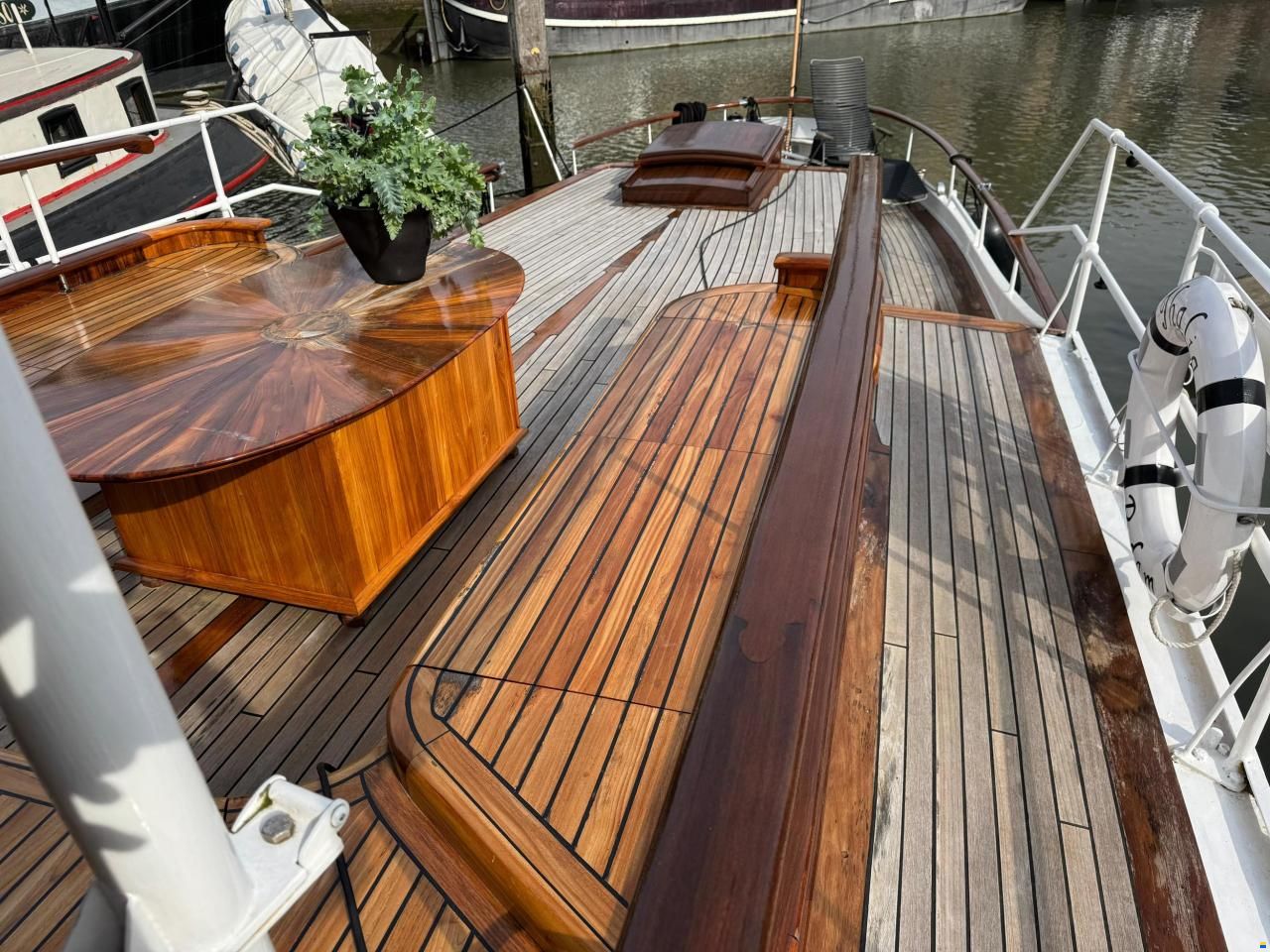 Feadship De Vries Lentsch