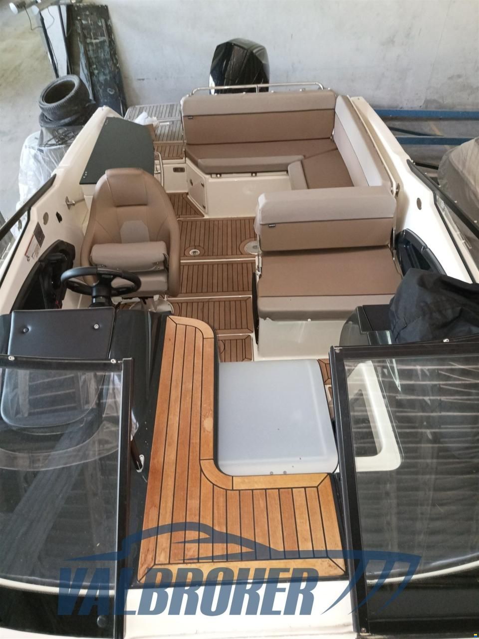 Quicksilver 755 CRUISER