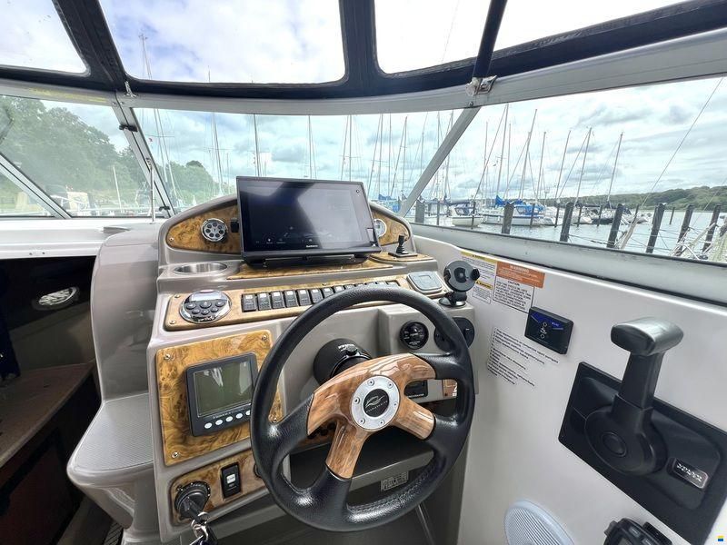 Rinker 280 Express