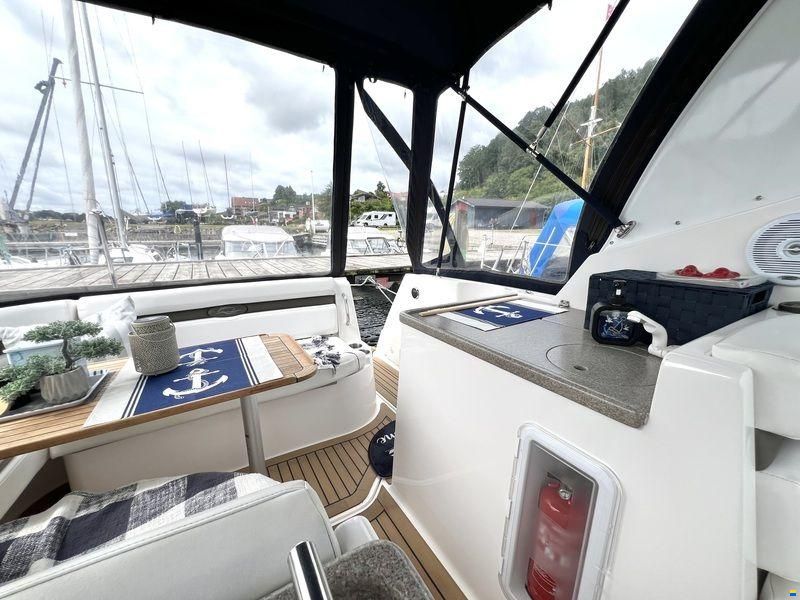 Rinker 280 Express