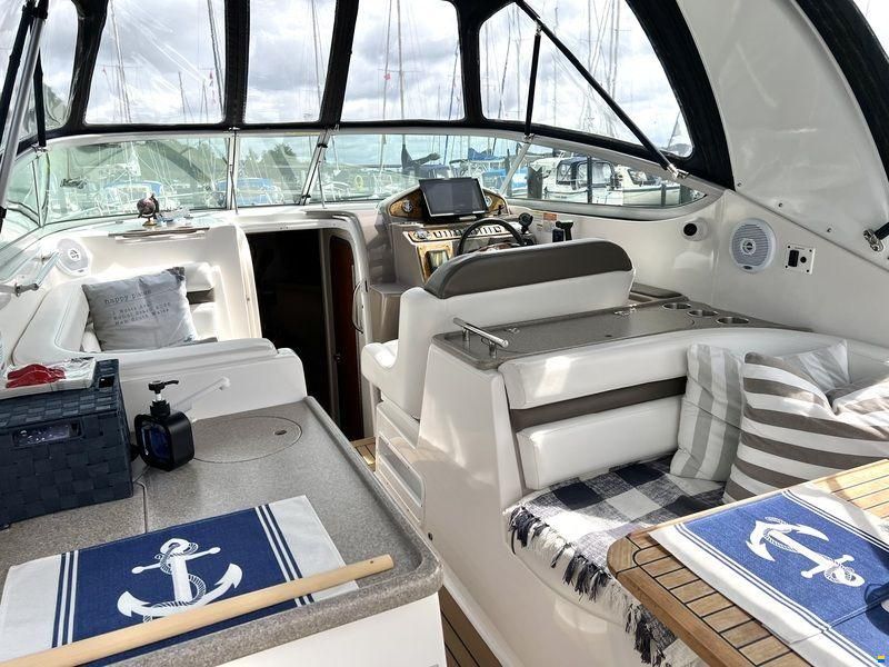 Rinker 280 Express