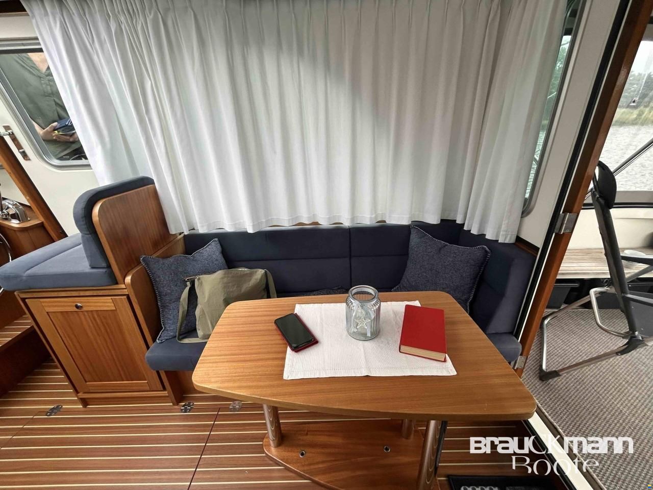 Linssen CLASSIC STURDY 28 SEDAN