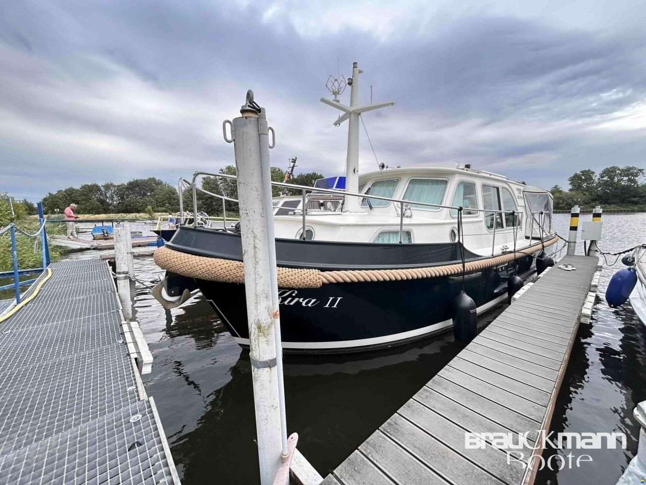 Linssen CLASSIC STURDY 28 SEDAN