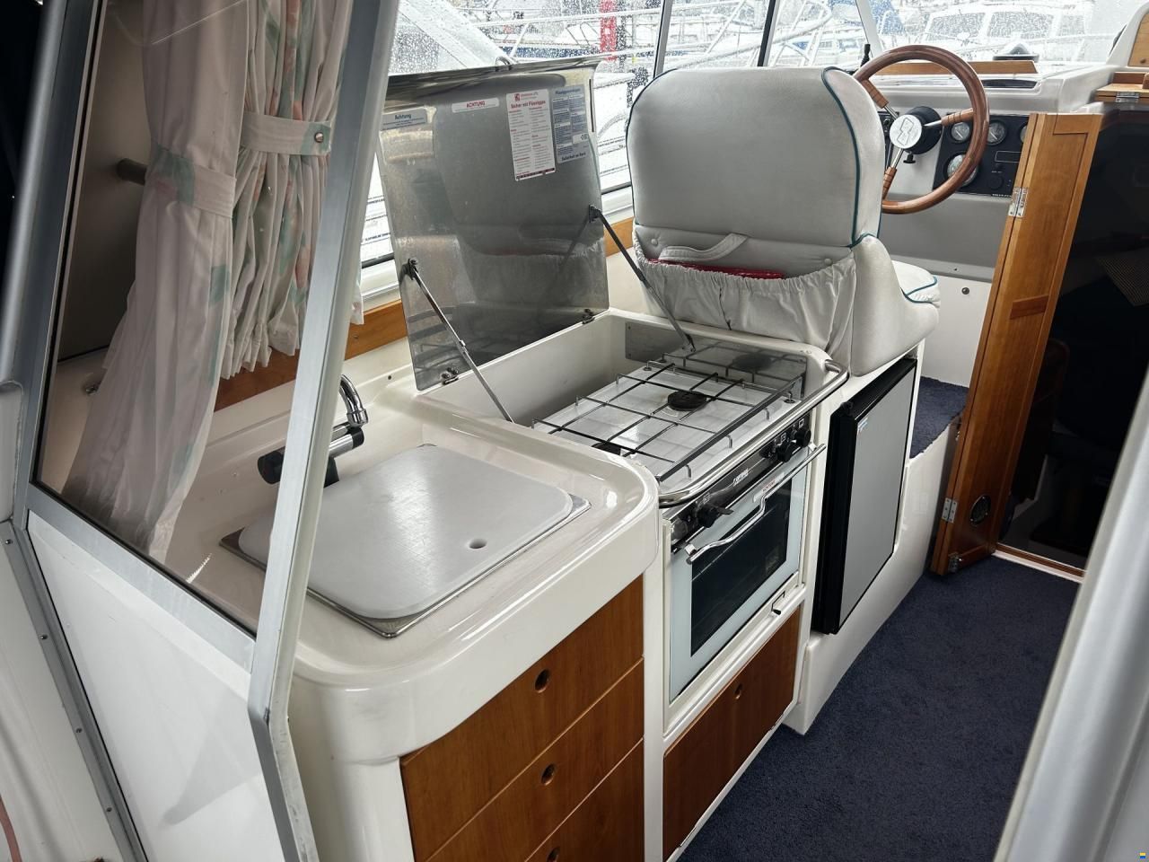 Nimbus 27 coupe