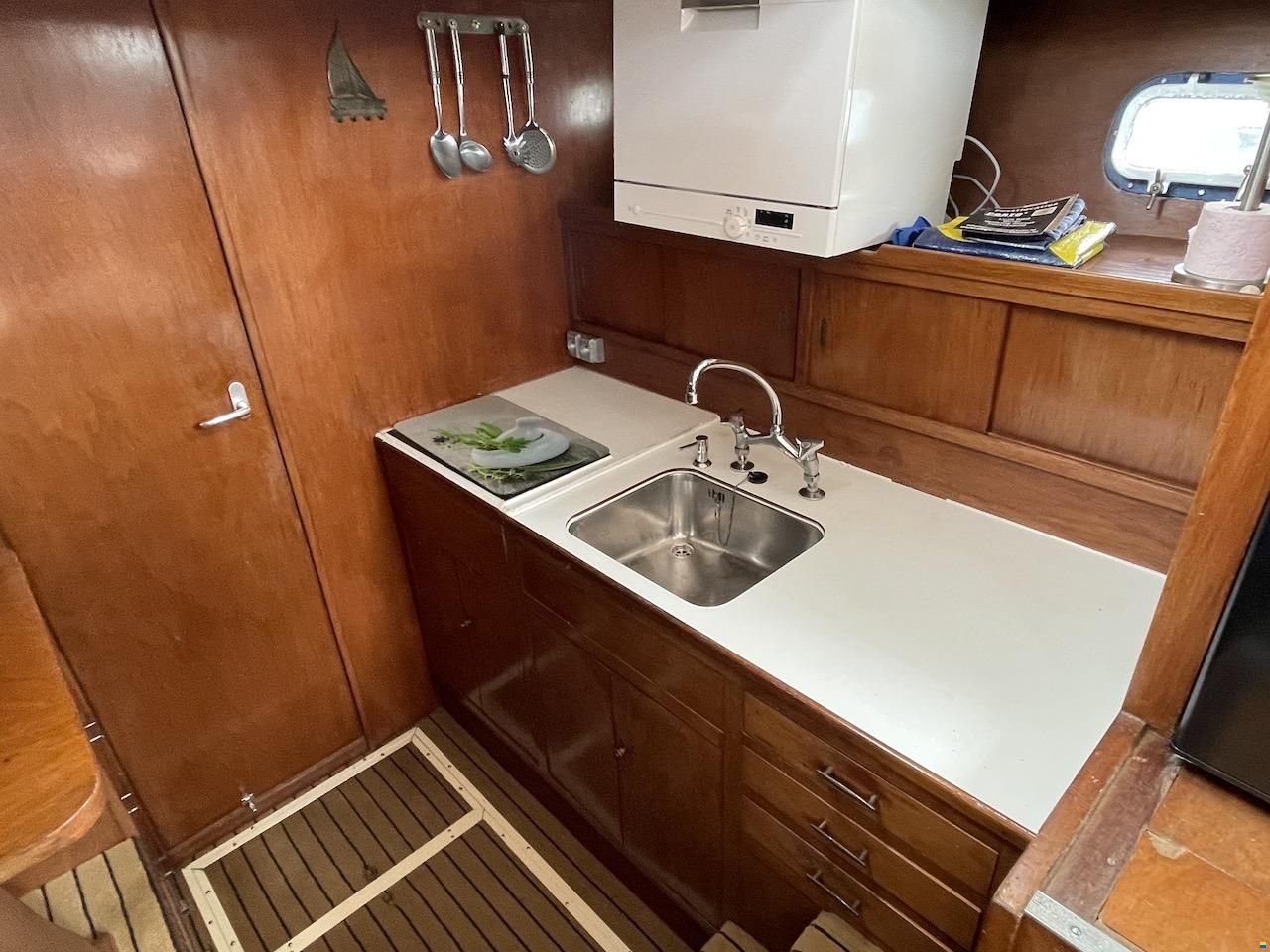 Super van Craft 1400