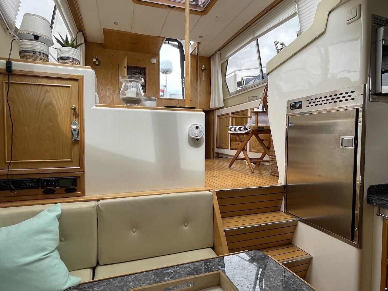 Atlantic 37