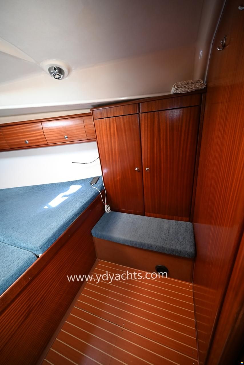 Bavaria 38