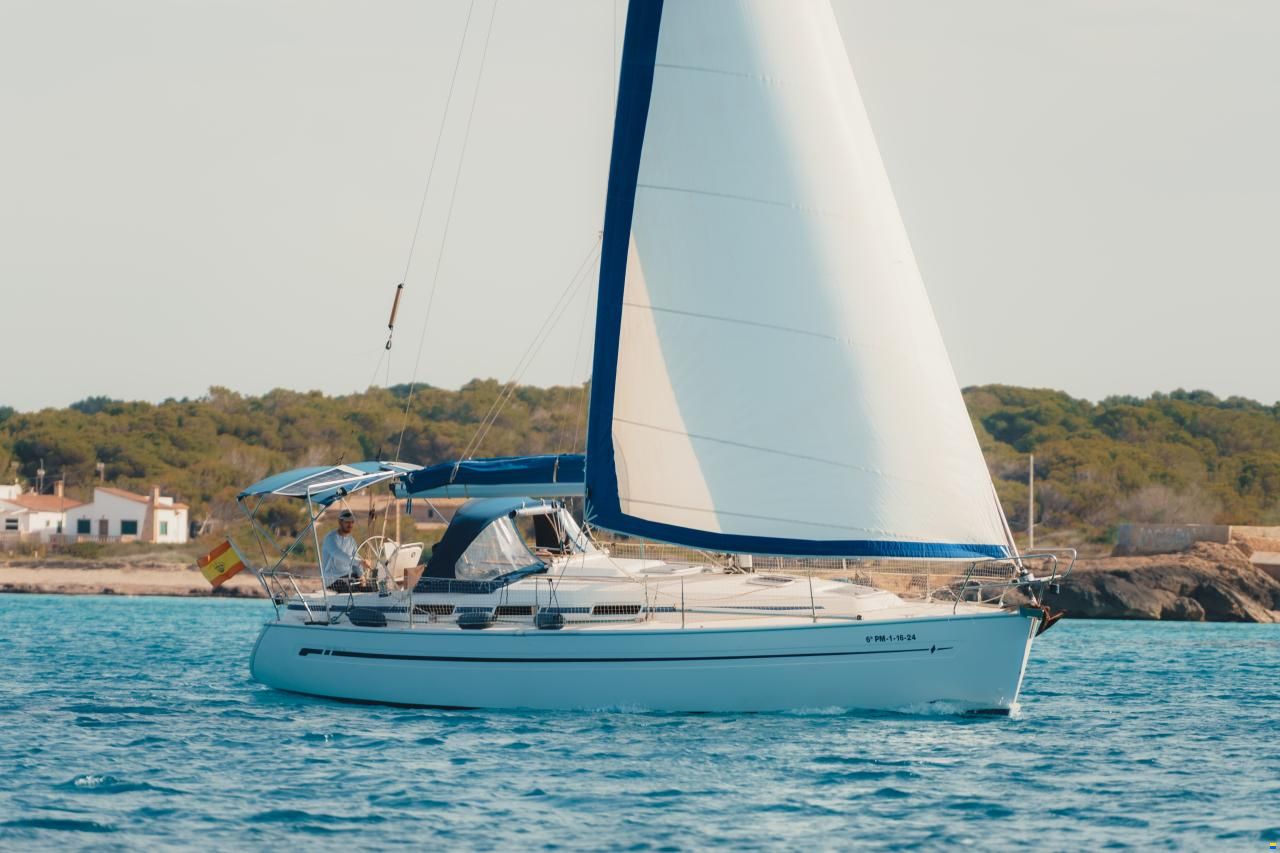 Beaconax Yachtbau GmbH Bavaria 36AC