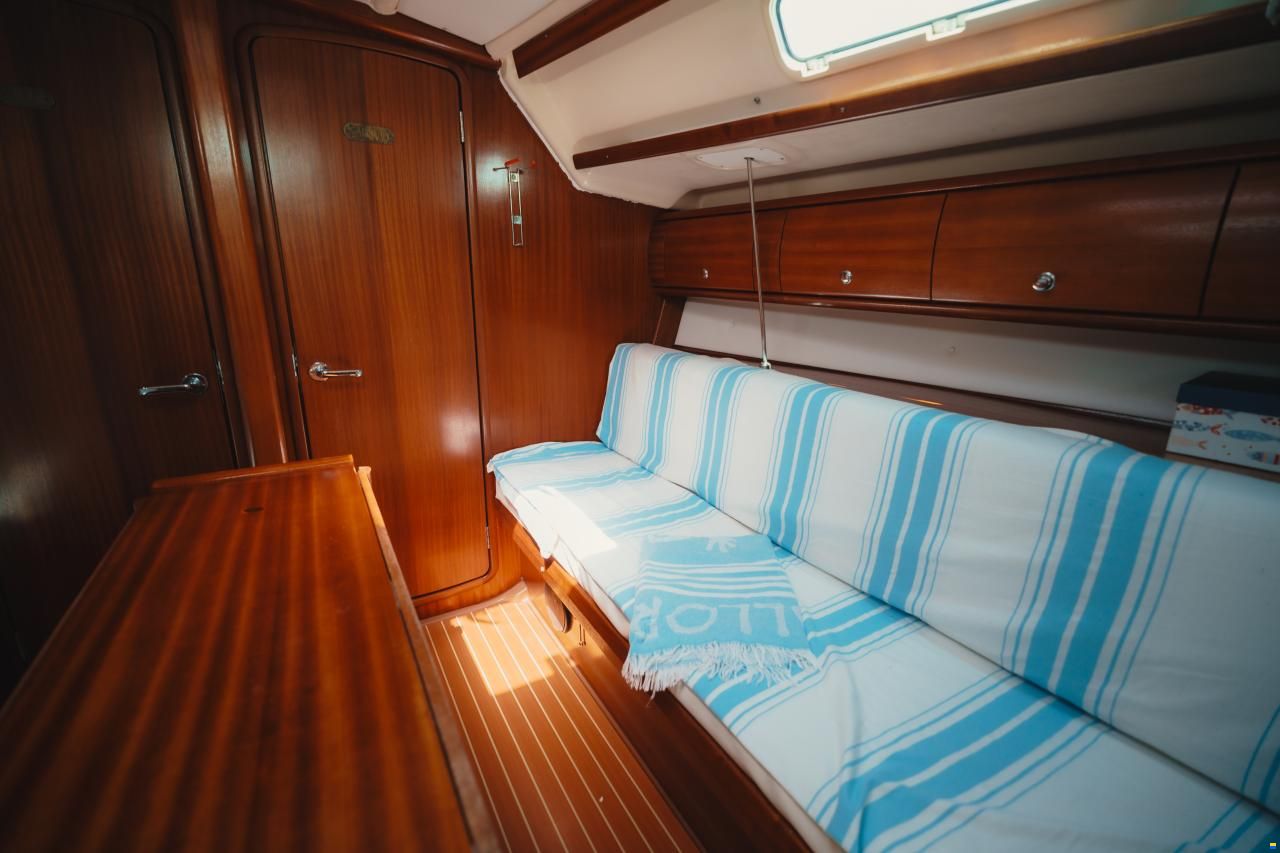 Beaconax Yachtbau GmbH Bavaria 36AC