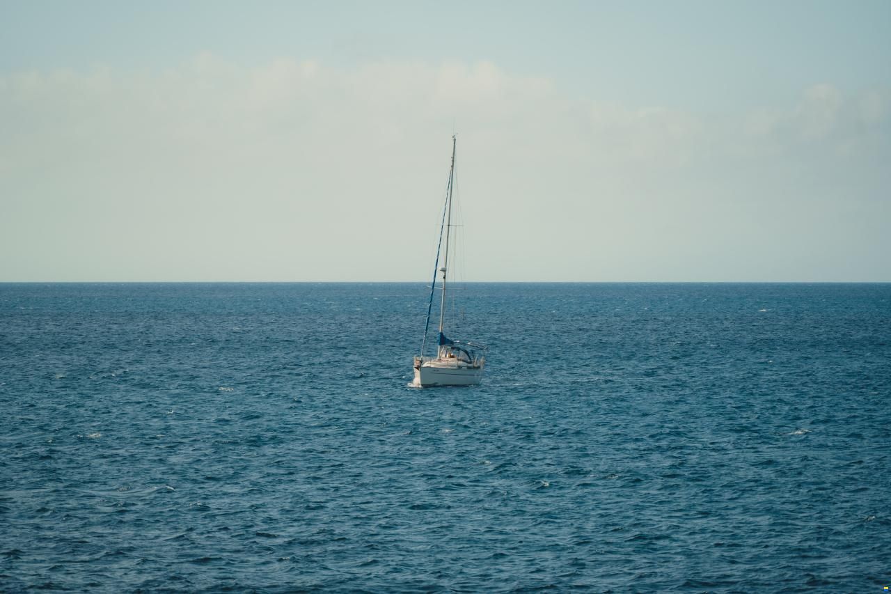 Beaconax Yachtbau GmbH Bavaria 36AC