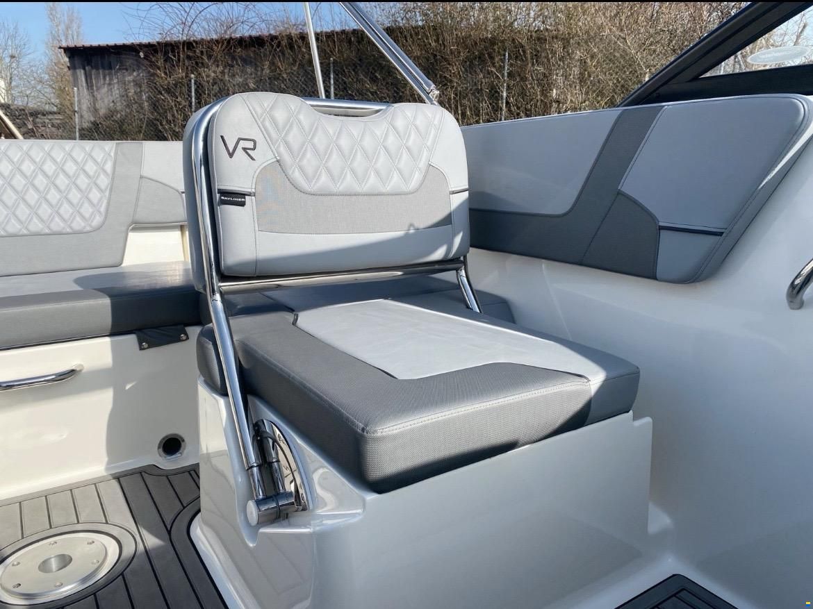 Bayliner VR5 E