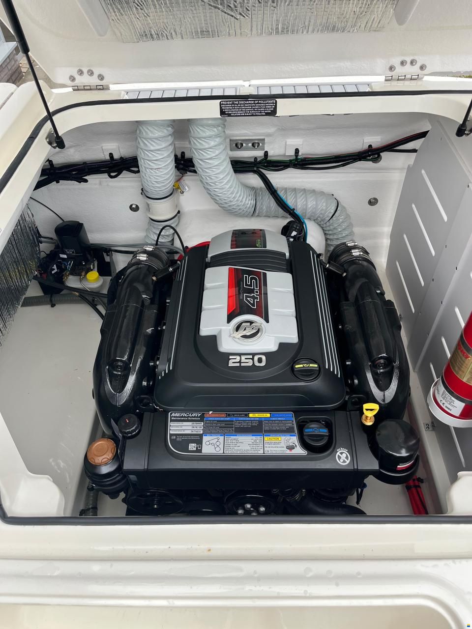 Bayliner VR5 E
