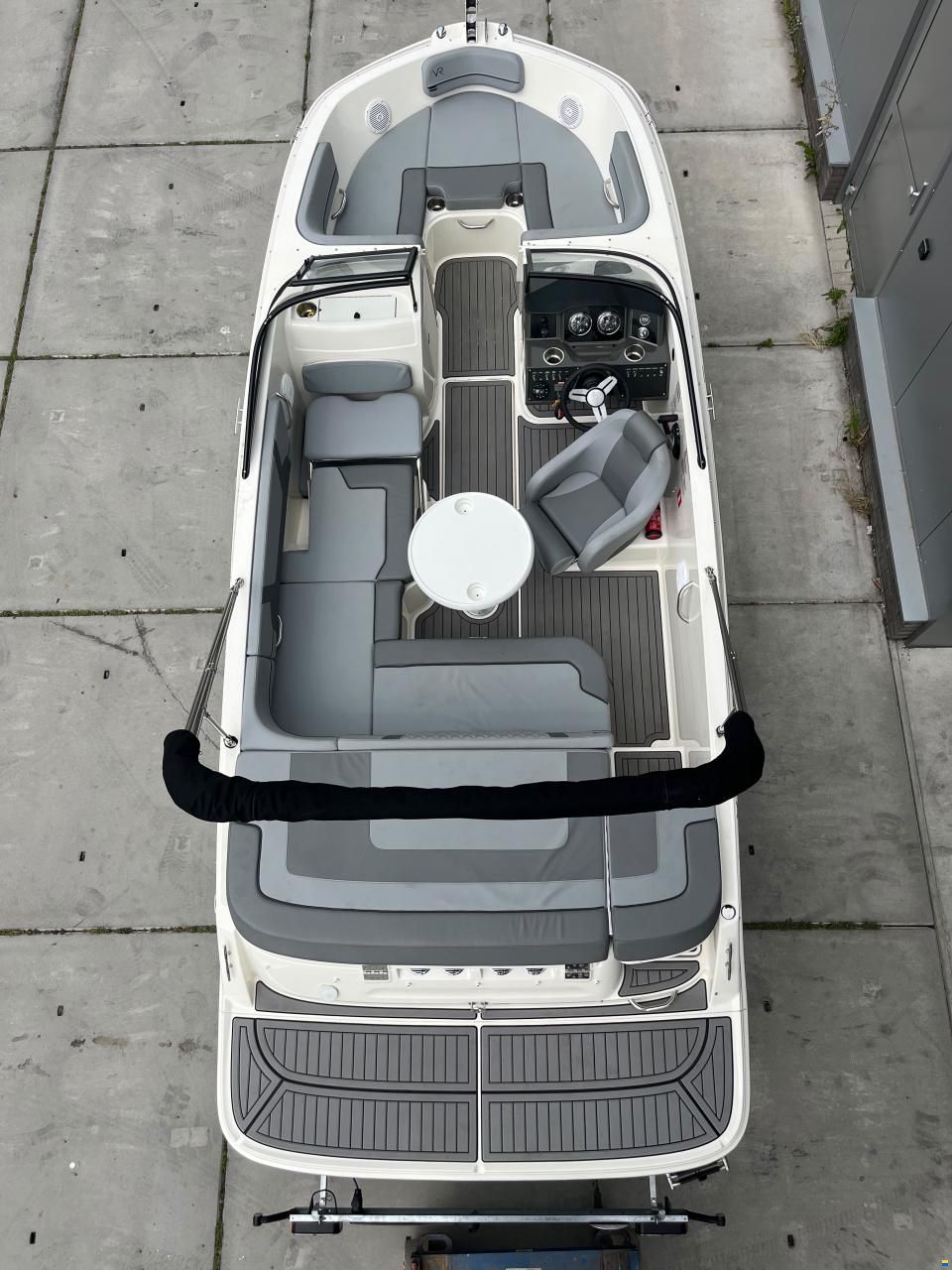 Bayliner VR5 E