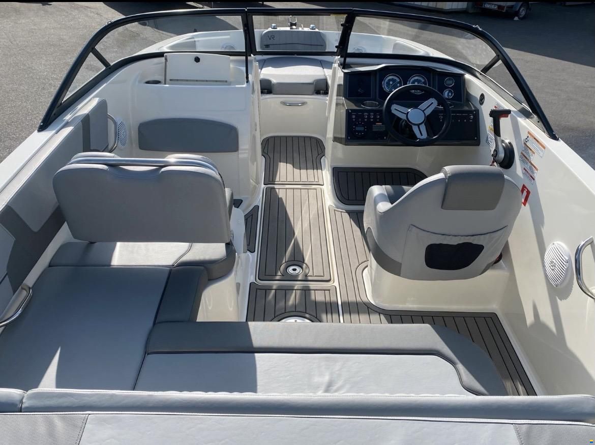 Bayliner VR5 E