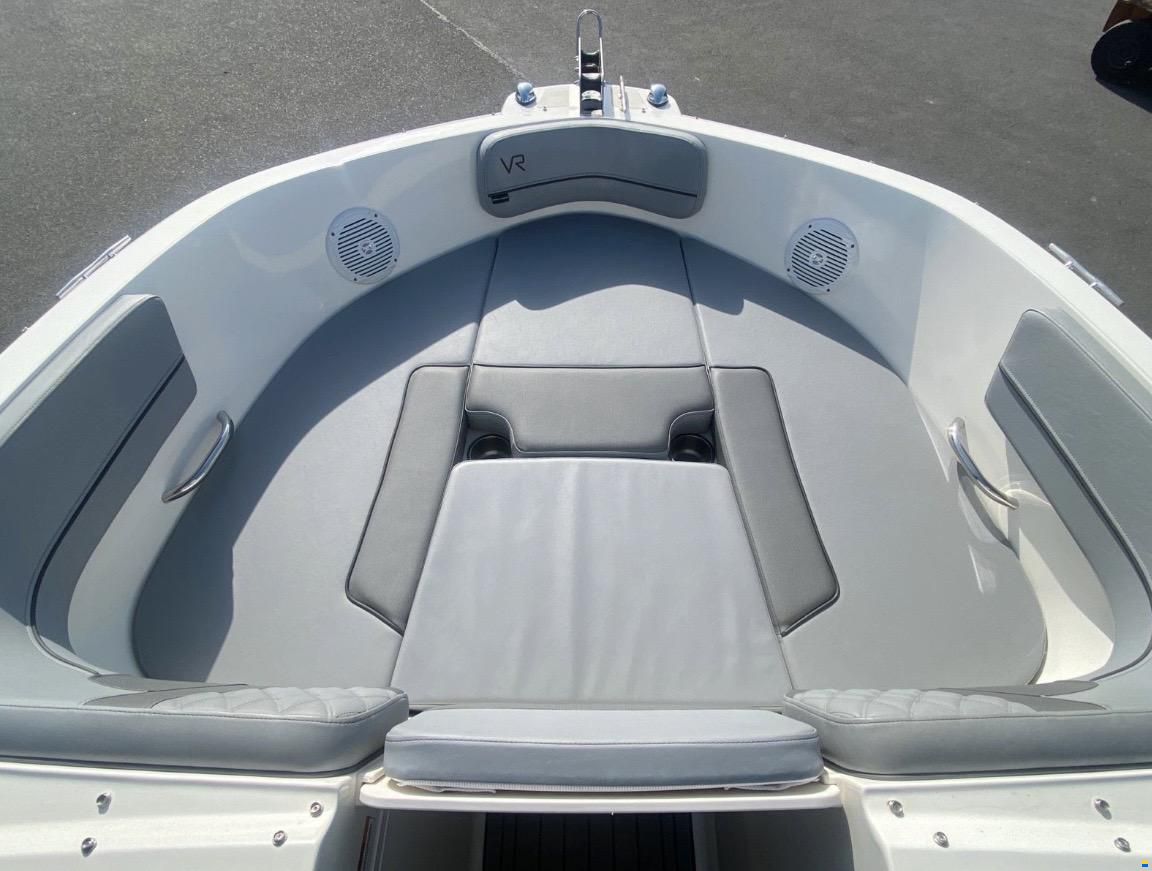 Bayliner VR5 E