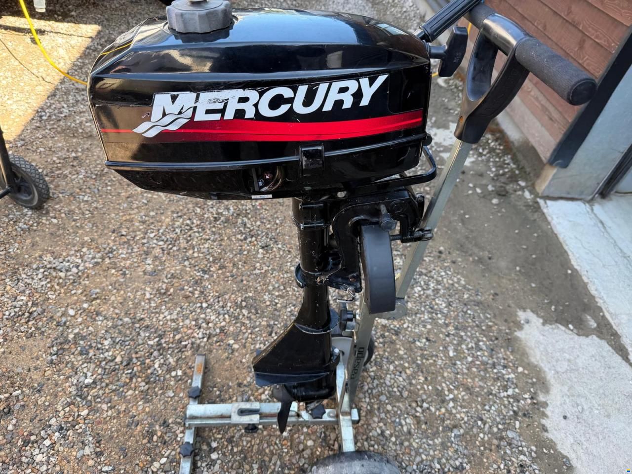 Mercury 2,5 HK