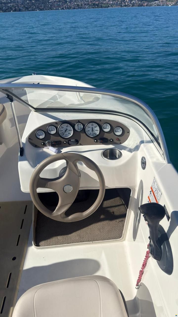 Glastron MX 175