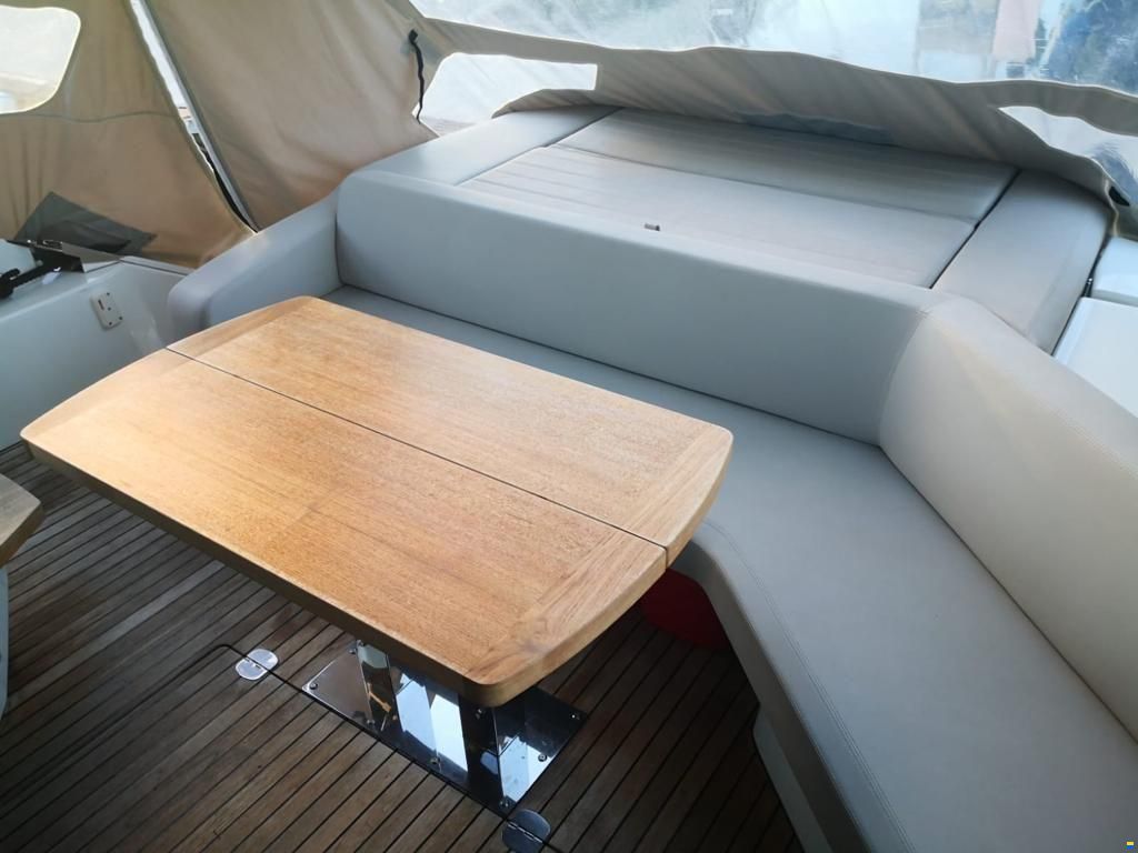 Cranchi 52E