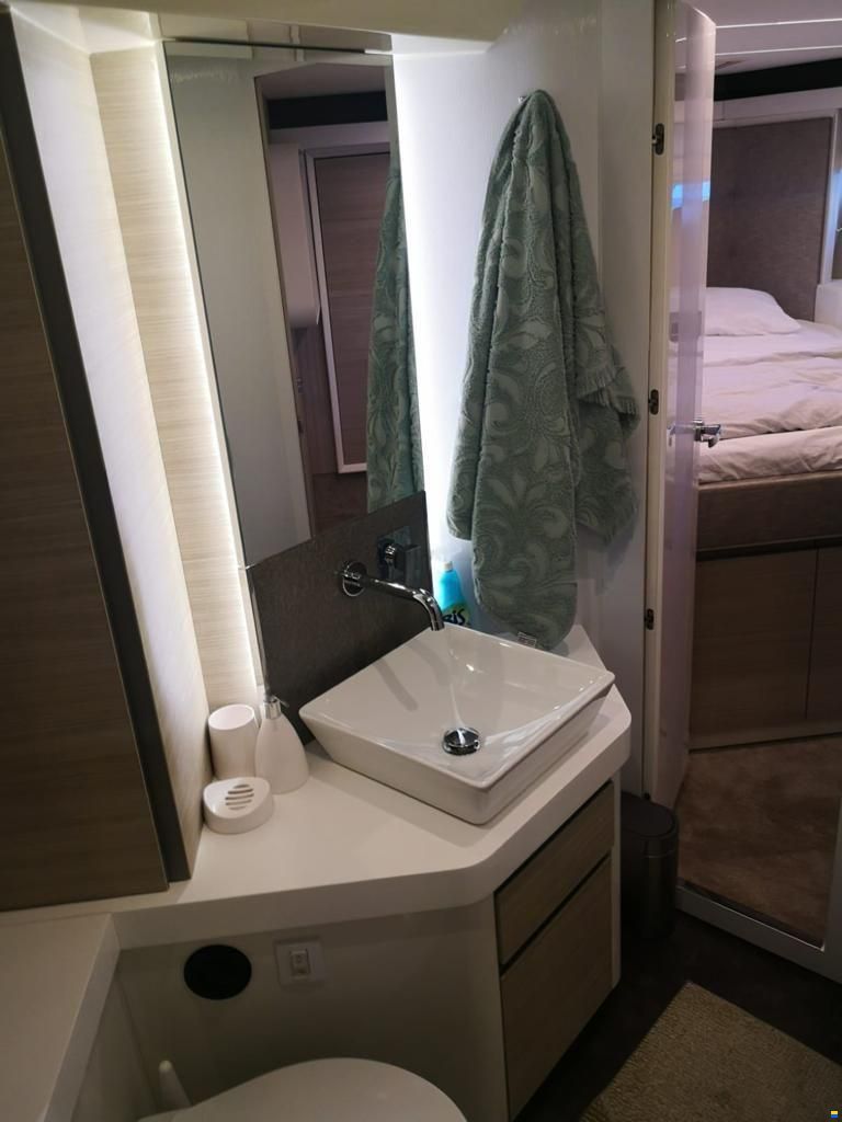 Cranchi 52E