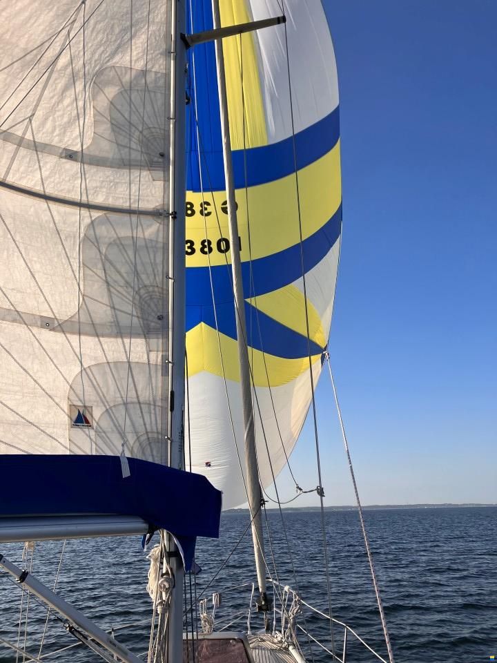 Sweden Yachts 340