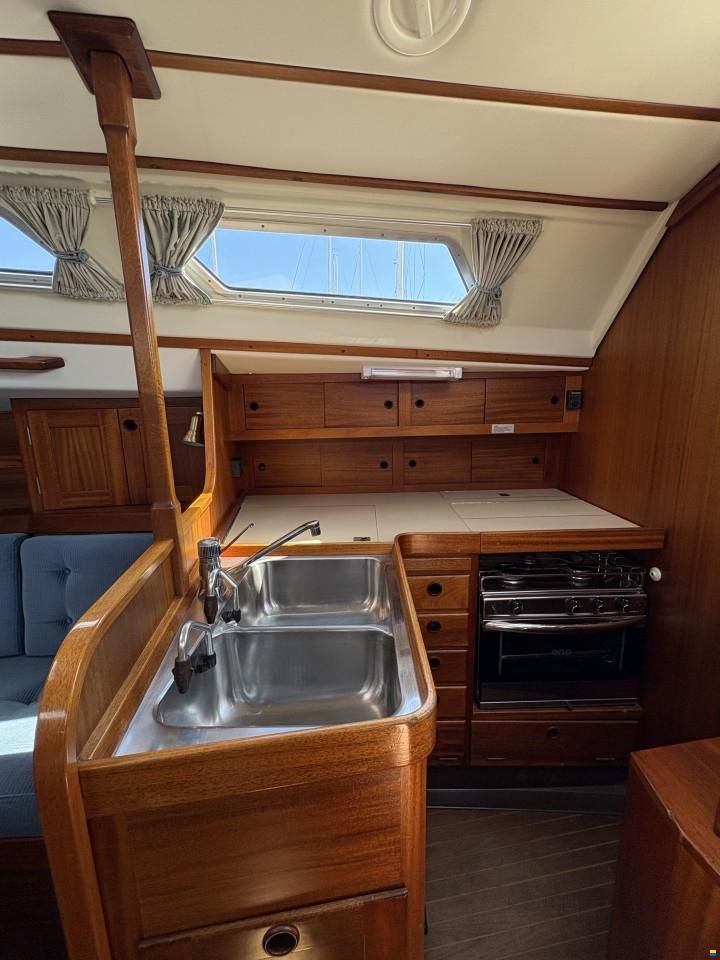 Sweden Yachts 340