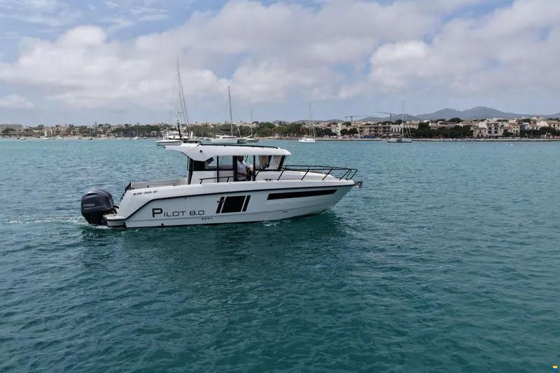 Finnmaster Pilot 8