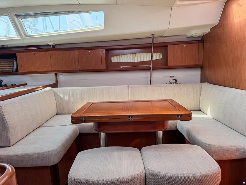 Beneteau Oceanis 46