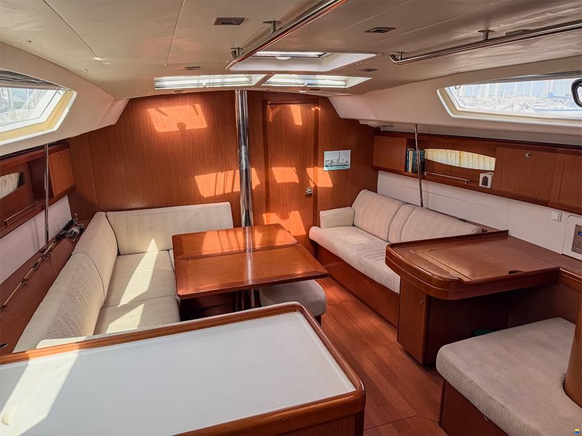 Beneteau Oceanis 46