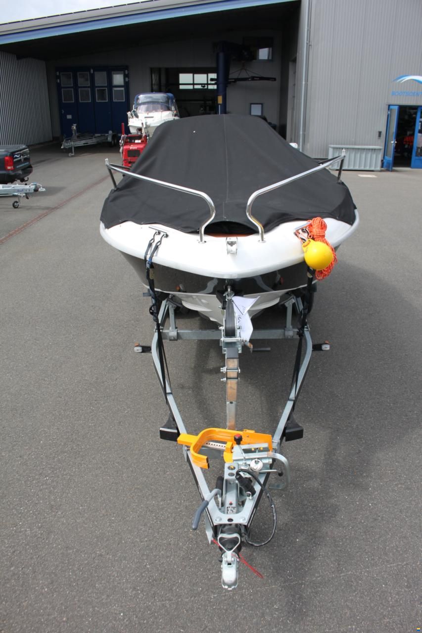 Banta 545 Sundeck