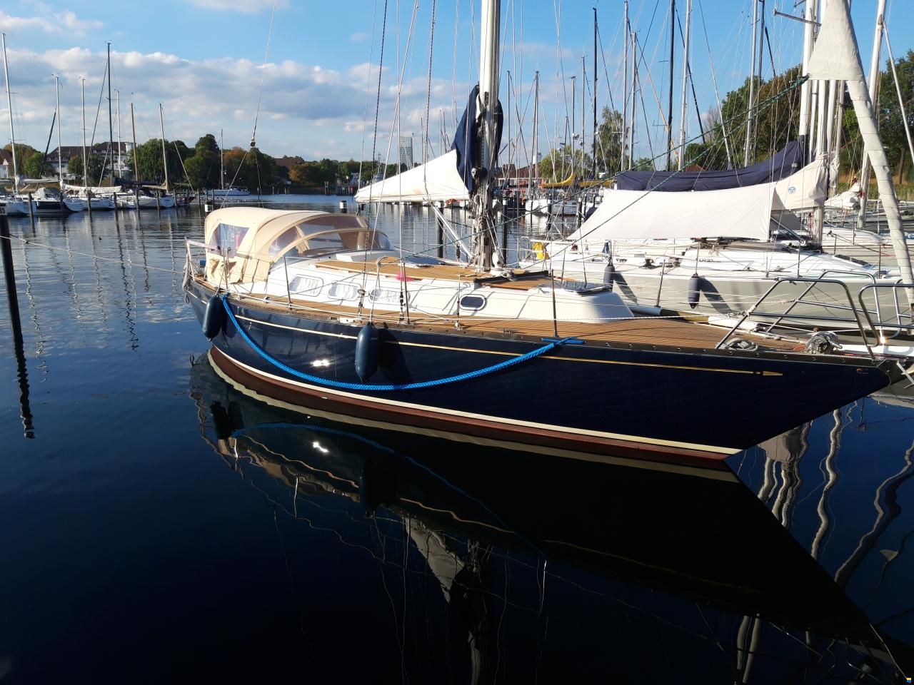 Asmus Hanseat 70 B