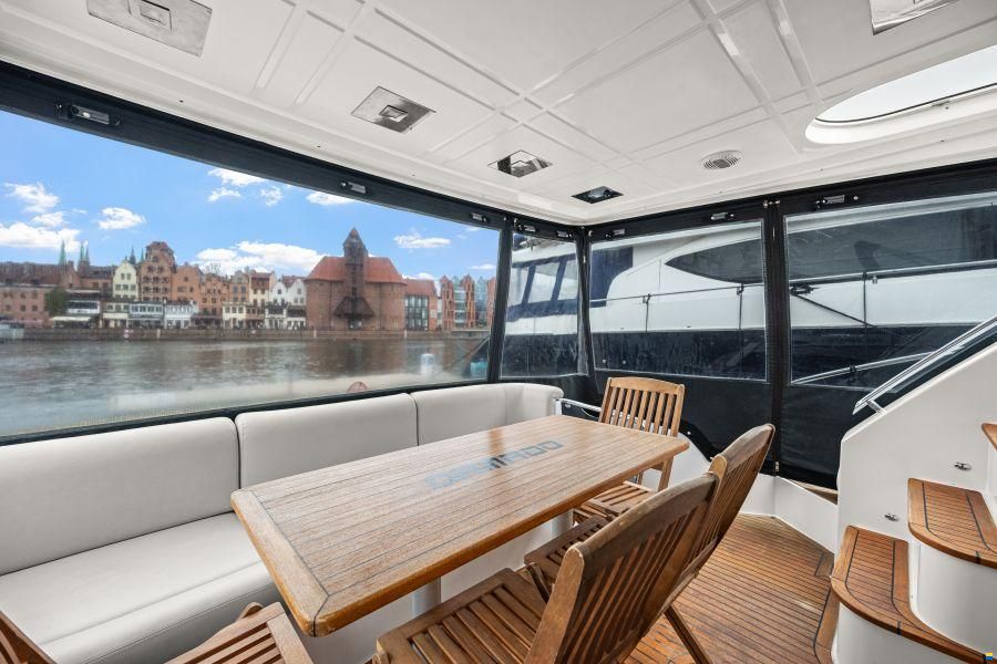 Galeon 530 FLY