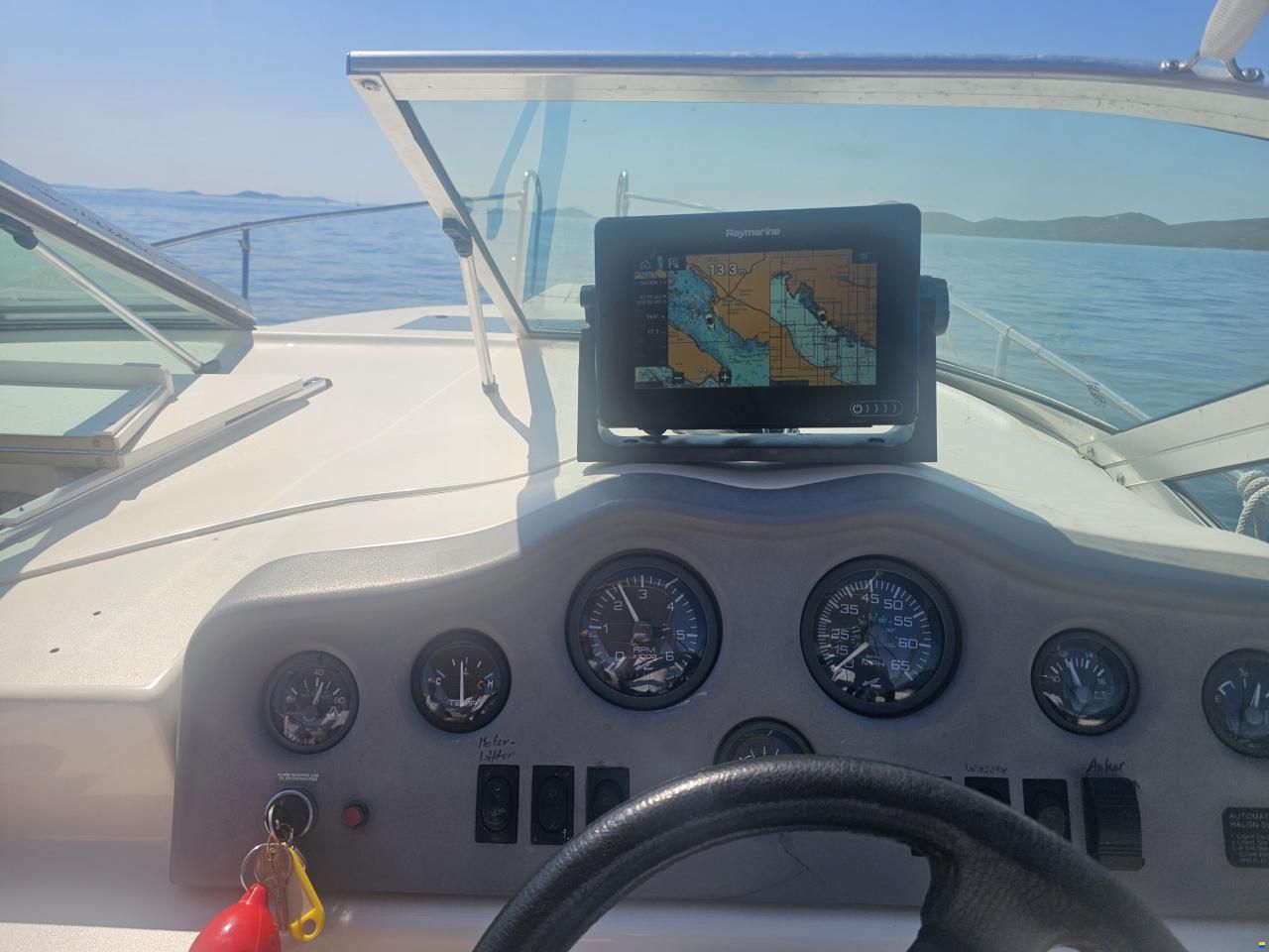 Sea Ray 230DA