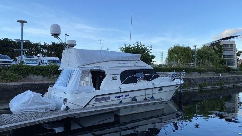 Galeon 380 Fly