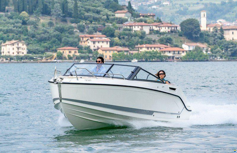 Quicksilver ACTIV 675 CRUISER