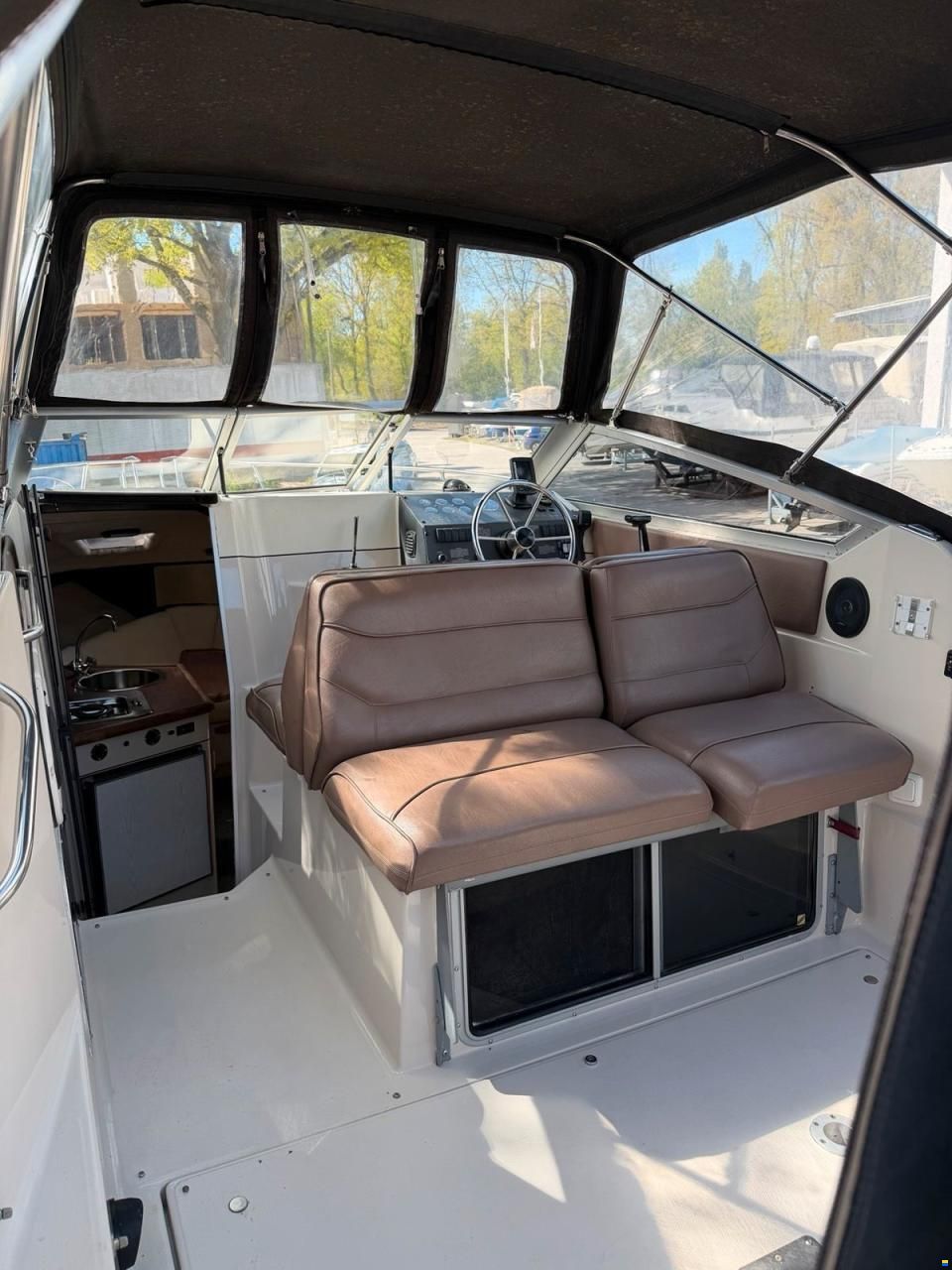 Maxum 2300 SCR