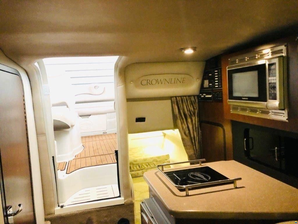Crownline 315 SCR