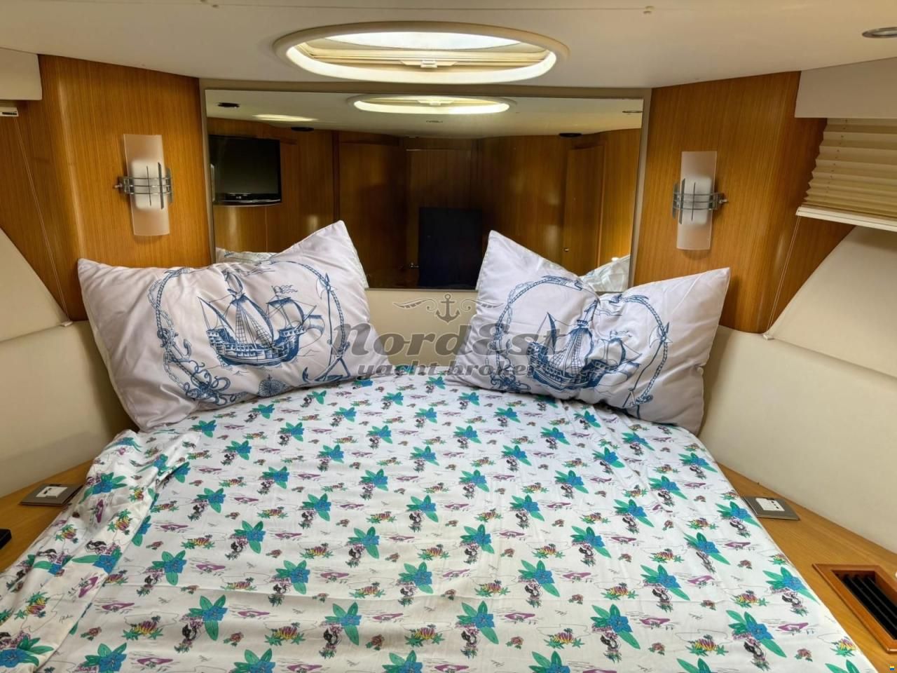 Rodman 44 fly - IPS 500