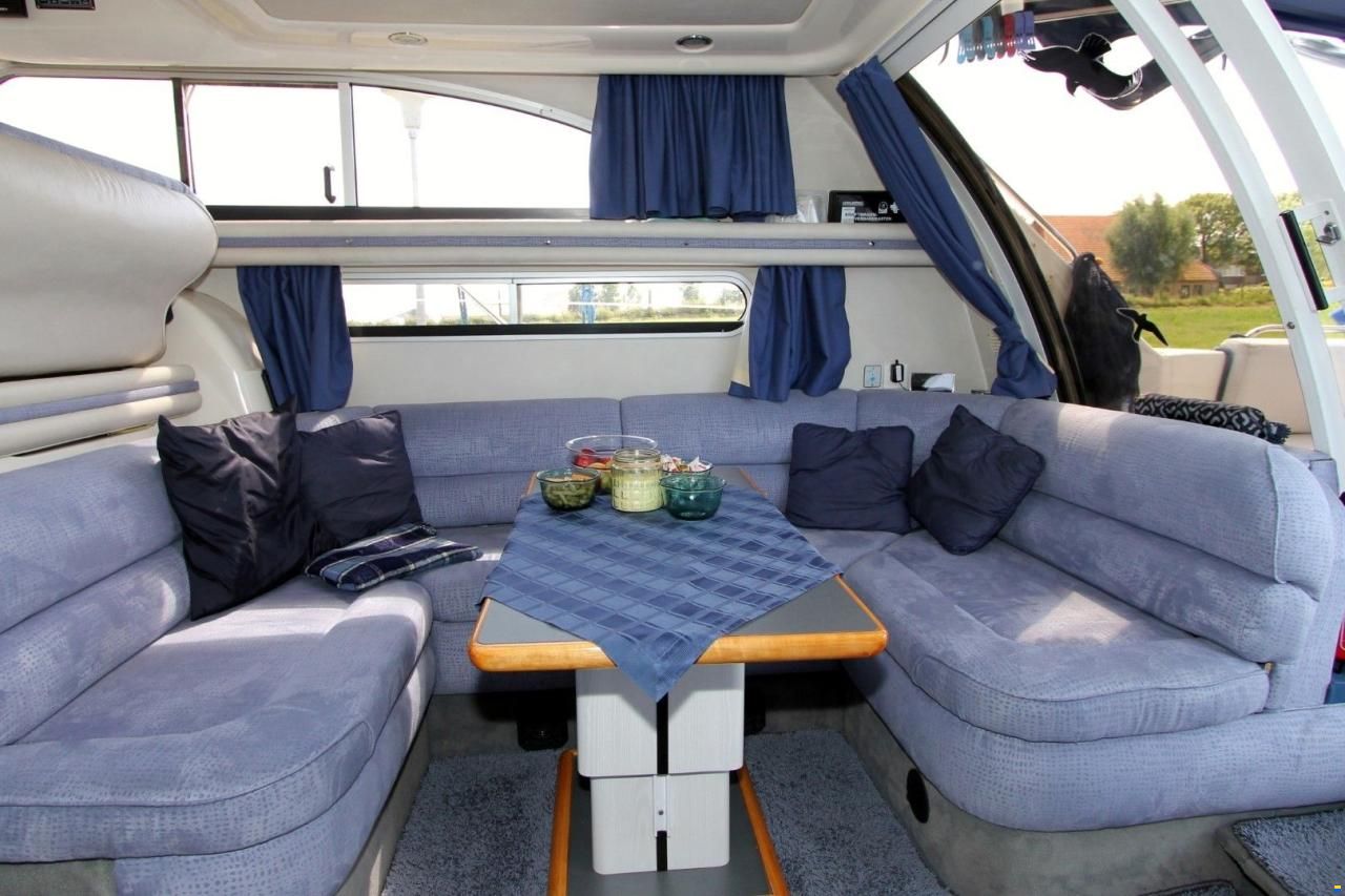 Sealine 350 Flybridge