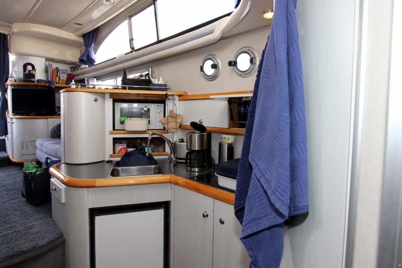 Sealine 350 Flybridge