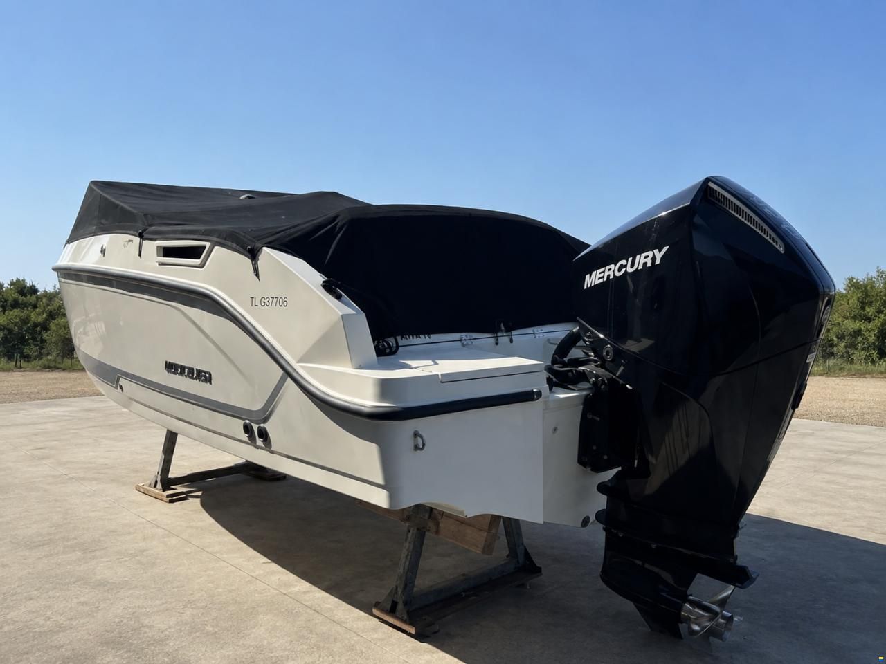 Quicksilver 675 Cruiser