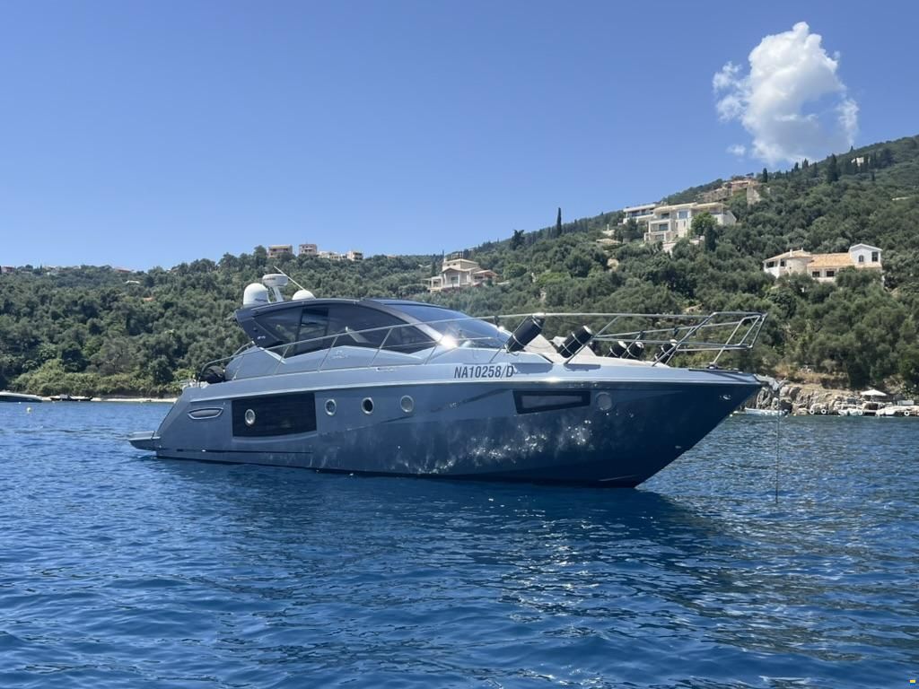 Cranchi M44 HT
