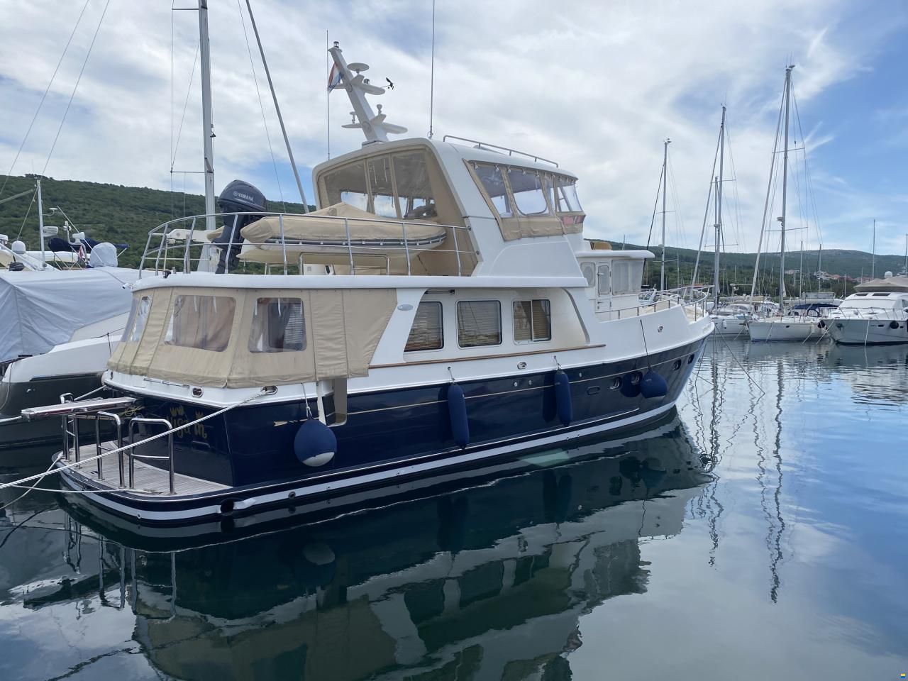 Selene 53