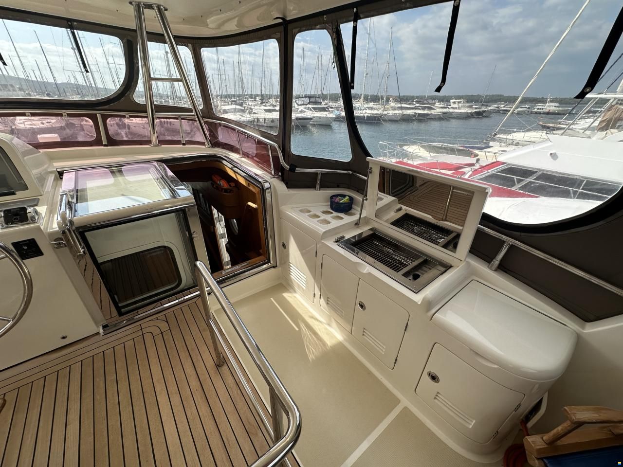 Selene 53