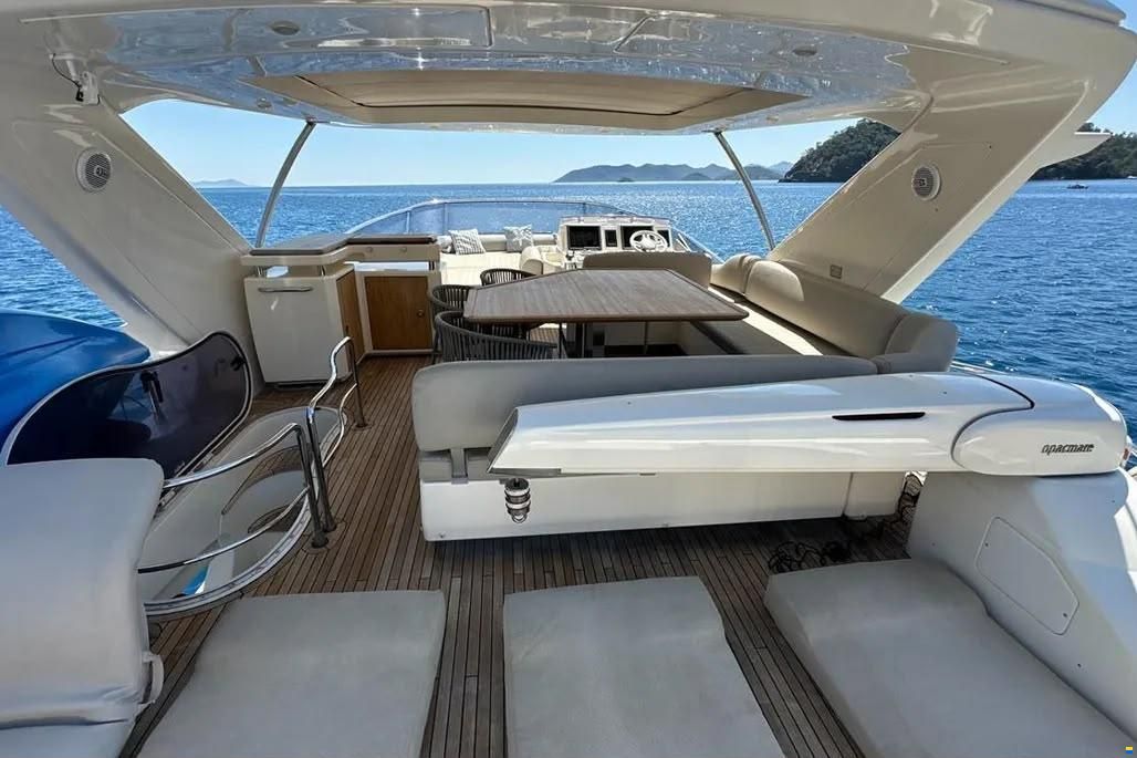 Azimut 70