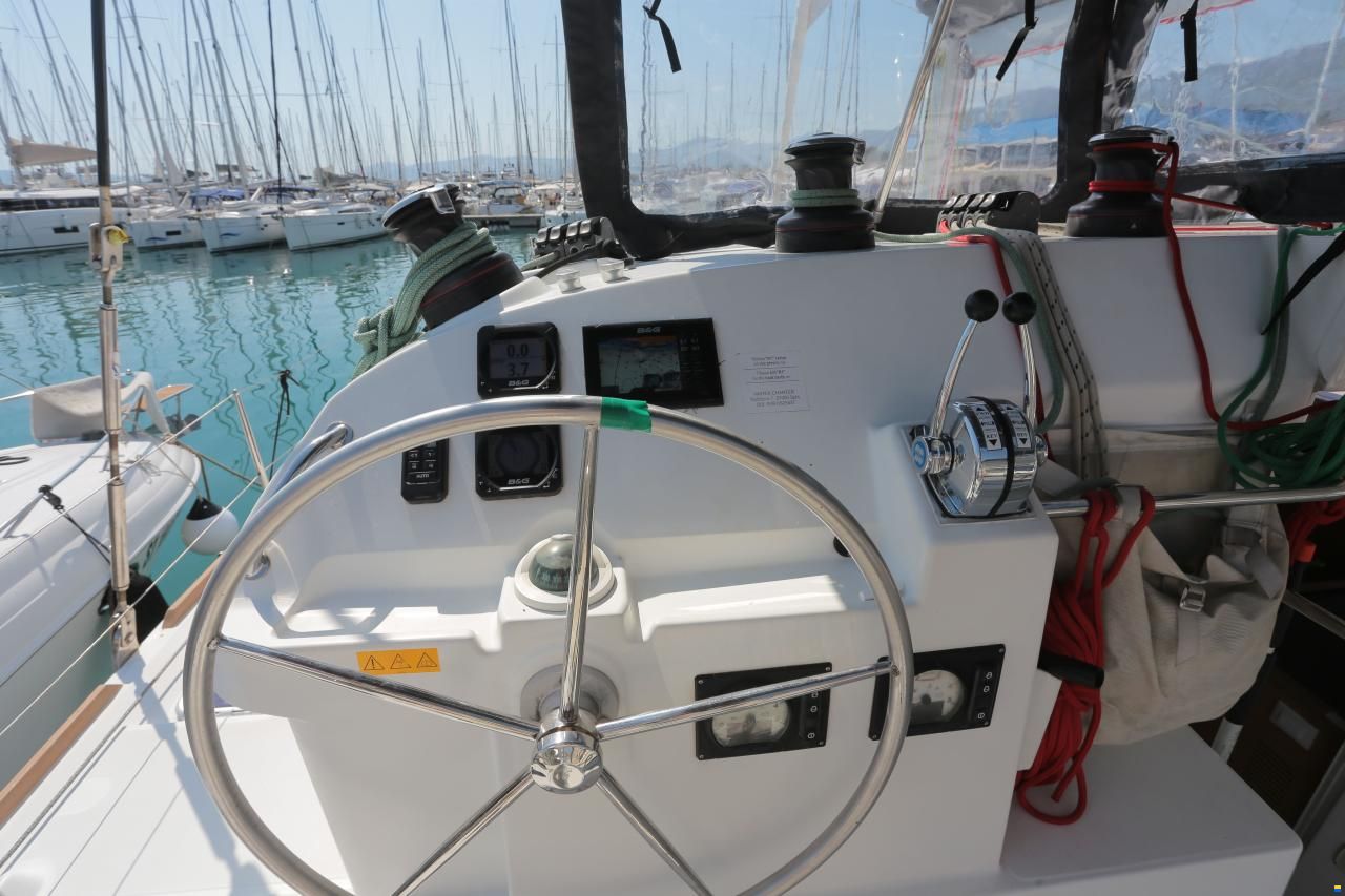 Lagoon 400 S2