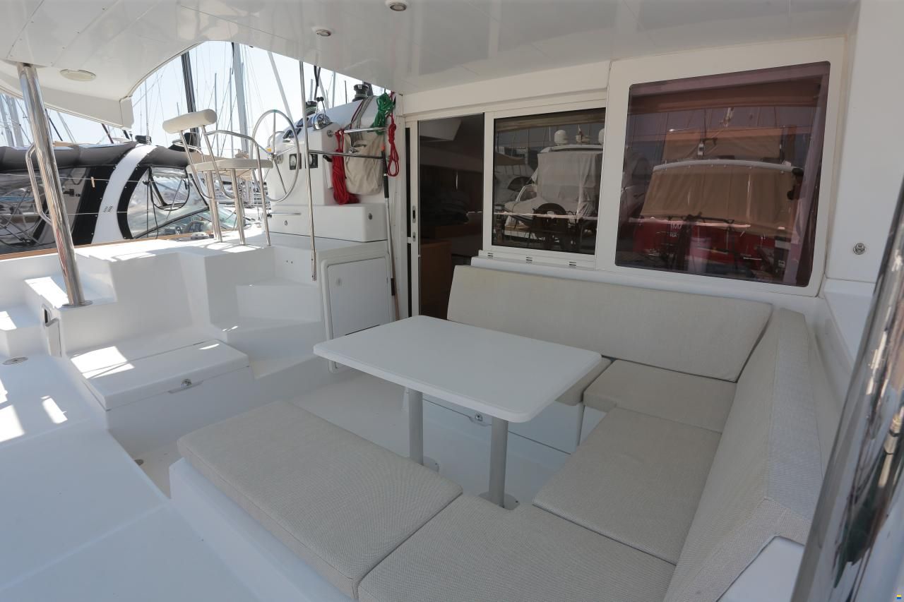 Lagoon 400 S2