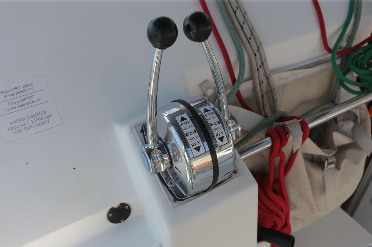 Lagoon 400 S2