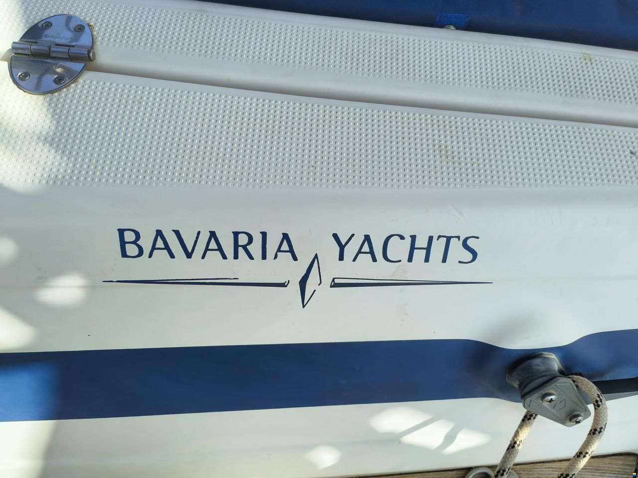 Bavaria 37